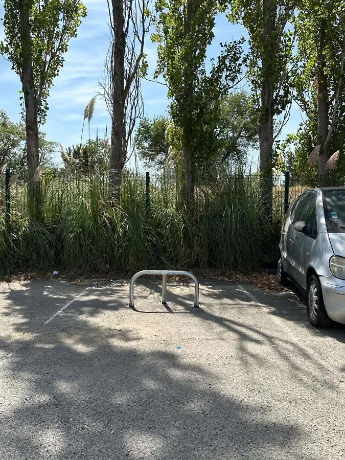 דירה גאסה Appartement Cosy Climatise A 100M Des Plages צרפת