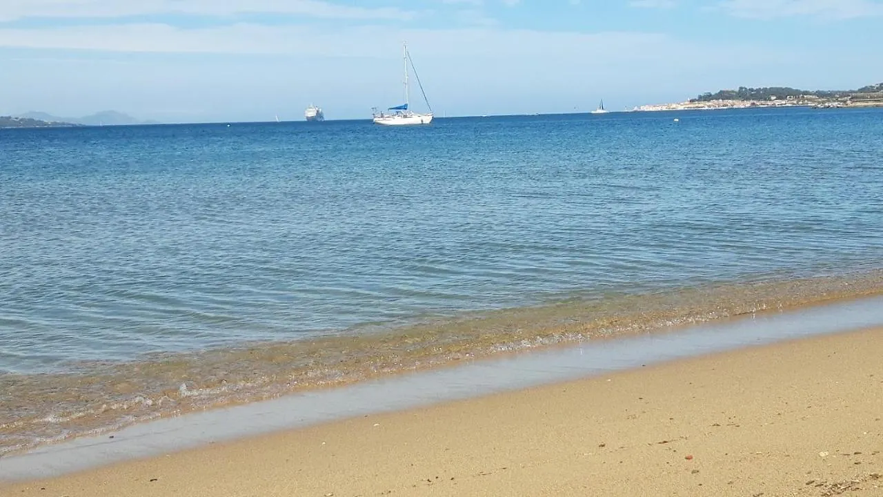 דירה גאסה Appartement Cosy Climatise A 100M Des Plages